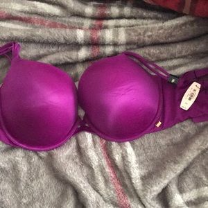 Victoria secrets very sexy bra 38 D